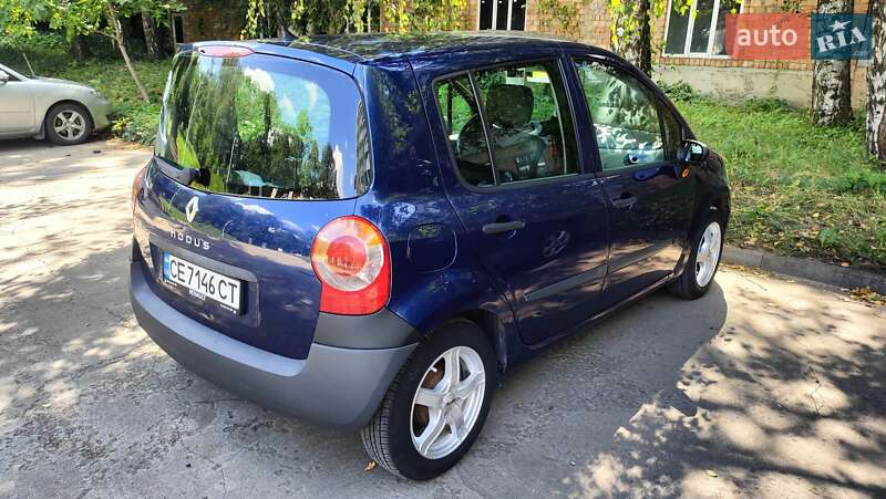 Хэтчбек Renault Modus 2005 в Черновцах