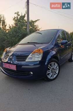 Хэтчбек Renault Modus 2005 в 