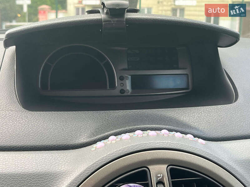 Хэтчбек Renault Modus 2009 в Киеве