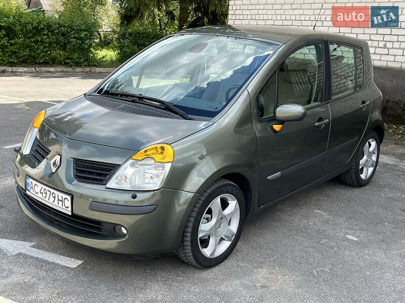 Хэтчбек Renault Modus 2005 в Любомле