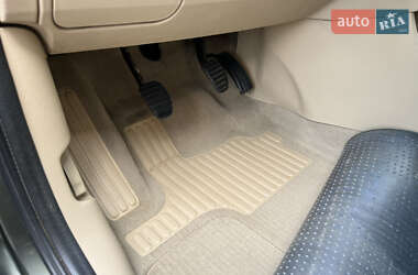 Хэтчбек Renault Modus 2005 в 