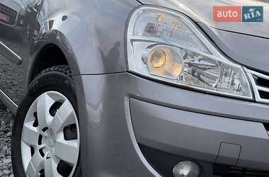 Хэтчбек Renault Modus 2010 в 