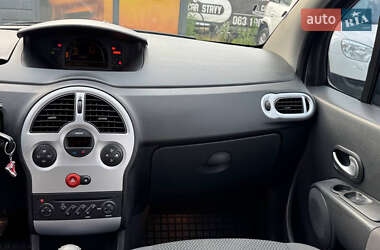 Хэтчбек Renault Modus 2010 в 