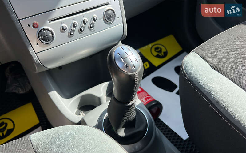 Хэтчбек Renault Modus 2012 в Львове фото 13 Хэтчбек Renault Modus 2012 в Львове