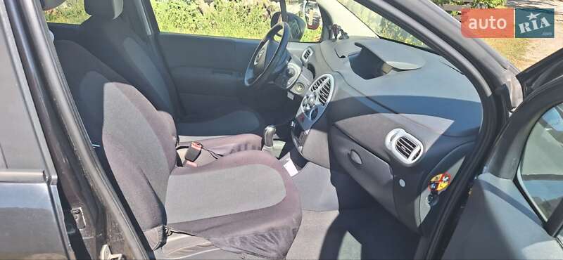 Хэтчбек Renault Modus 2008 в Христиновке