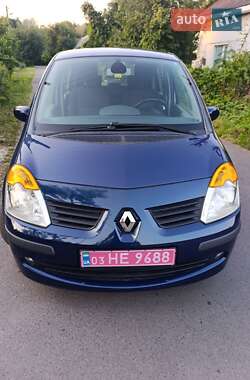 Хэтчбек Renault Modus 2005 в 