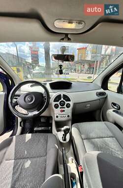 Хэтчбек Renault Modus 2005 в 