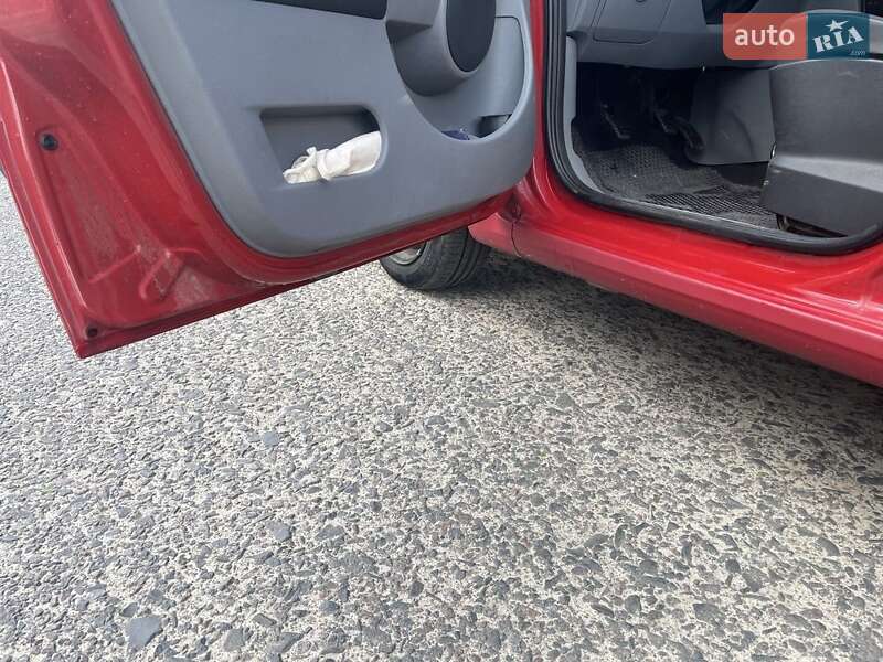 Хэтчбек Renault Modus 2006 в Луцке
