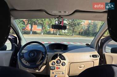 Хэтчбек Renault Modus 2006 в 