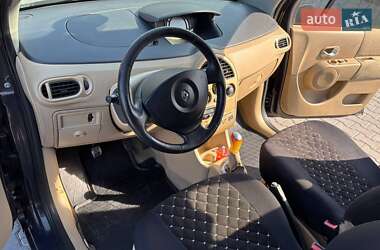 Хэтчбек Renault Modus 2006 в 