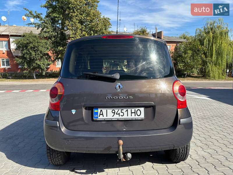 Хэтчбек Renault Modus 2006 в Ставище