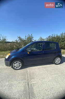 Хэтчбек Renault Modus 2005 в 