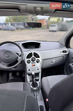 Хэтчбек Renault Modus 2008 в 