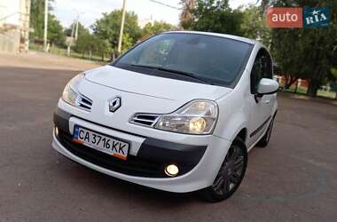 Хэтчбек Renault Modus 2012 в Черкассах