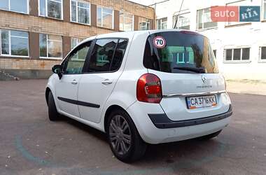 Хэтчбек Renault Modus 2012 в 
