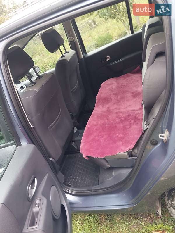 Хэтчбек Renault Modus 2007 в Киверцах