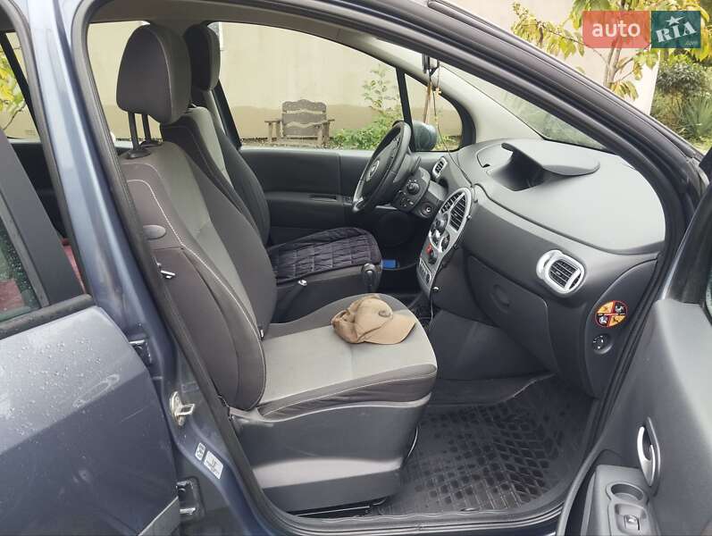 Хэтчбек Renault Modus 2007 в Киверцах