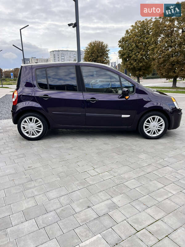 Хэтчбек Renault Modus 2006 в Луцке