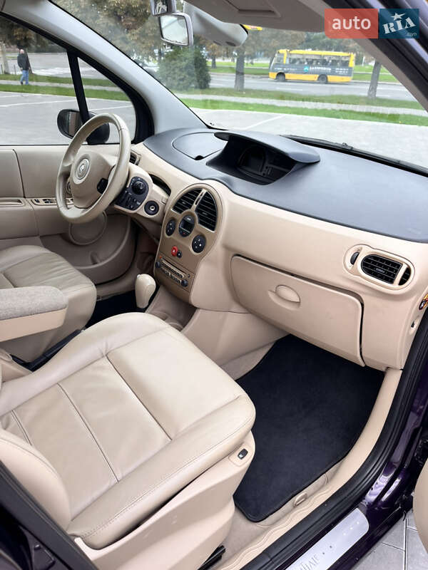 Хэтчбек Renault Modus 2006 в Луцке