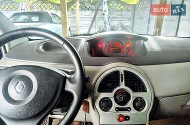 Хэтчбек Renault Modus 2005 в 