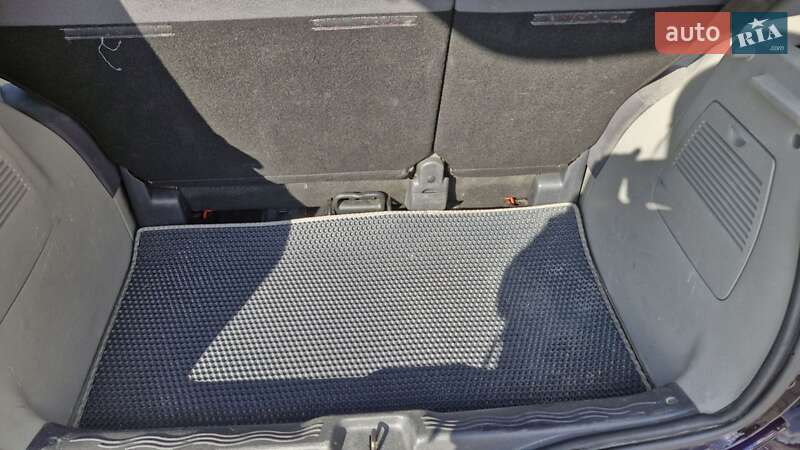 Хэтчбек Renault Modus 2005 в Виннице