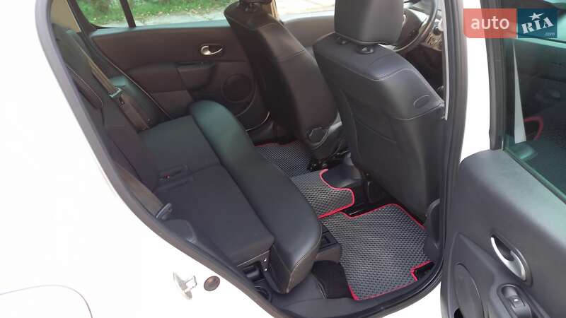 Хэтчбек Renault Modus 2012 в Черкассах