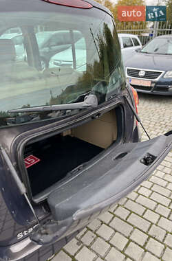 Хетчбек Renault Modus 2006 в 