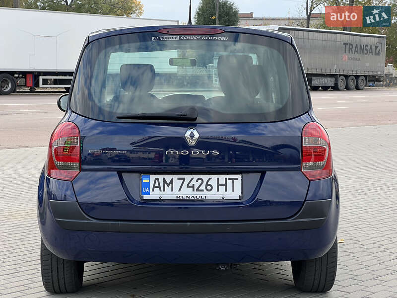 Хэтчбек Renault Modus 2010 в Житомире