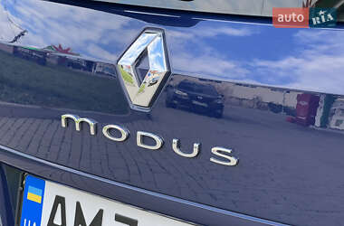Хэтчбек Renault Modus 2010 в 