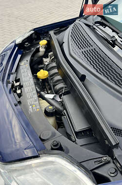 Хэтчбек Renault Modus 2010 в 