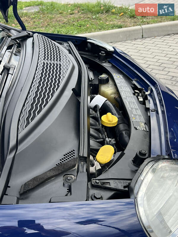 Хэтчбек Renault Modus 2010 в Житомире
