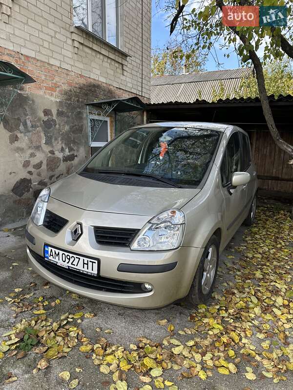 Хетчбек Renault Modus 2006 в Олександрії