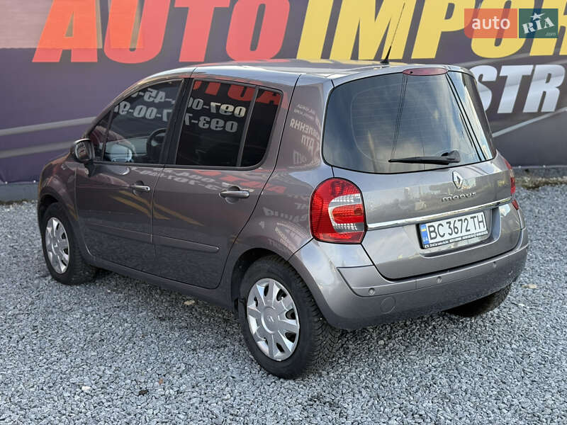 Хэтчбек Renault Modus 2010 в Стрые