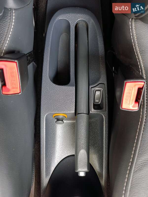 Хэтчбек Renault Modus 2009 в Полтаве фото 20 Хэтчбек Renault Modus 2009 в Полтаве