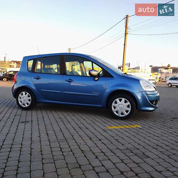 Хэтчбек Renault Modus 2009 в Черновцах фото 5 Хэтчбек Renault Modus 2009 в Черновцах
