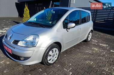 Хэтчбек Renault Modus 2012 в Черновцах