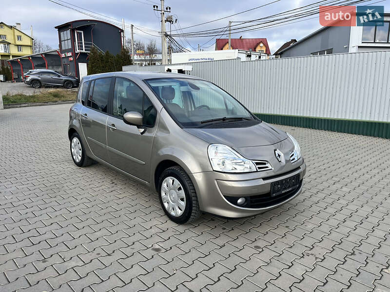Хэтчбек Renault Modus 2012 в Черновцах фото 2 Хэтчбек Renault Modus 2012 в Черновцах