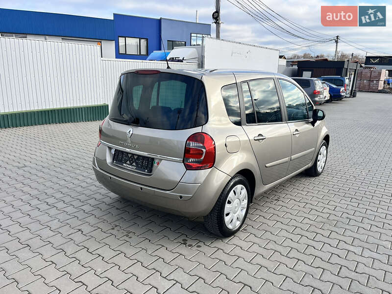 Хэтчбек Renault Modus 2012 в Черновцах фото 4 Хэтчбек Renault Modus 2012 в Черновцах