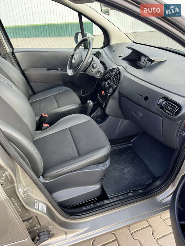 Хэтчбек Renault Modus 2012 в Черновцах фото 15 Хэтчбек Renault Modus 2012 в Черновцах