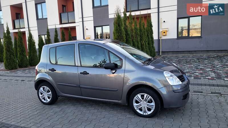 Хэтчбек Renault Modus 2007 в Луцке
