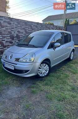 Хетчбек Renault Modus 2008 в Гайсину