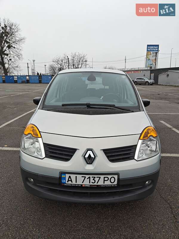 Хэтчбек Renault Modus 2005 в Киеве