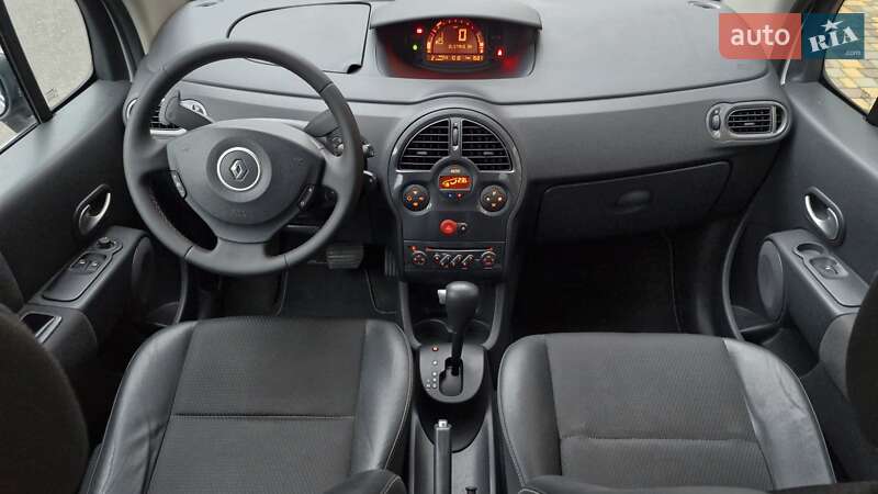 Мінівен Renault Modus 2007 в Чернігові
