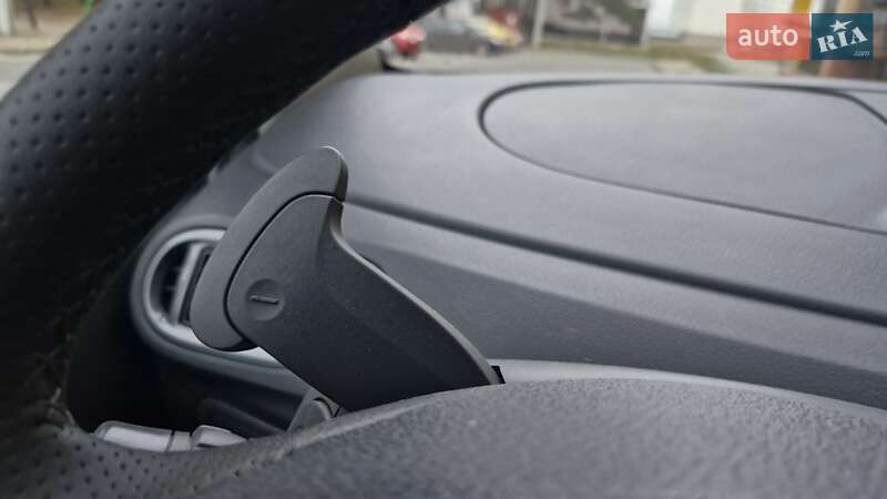 Мінівен Renault Modus 2007 в Чернігові
