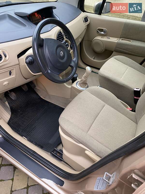 Хэтчбек Renault Modus 2004 в Черновцах фото 7 Хэтчбек Renault Modus 2004 в Черновцах