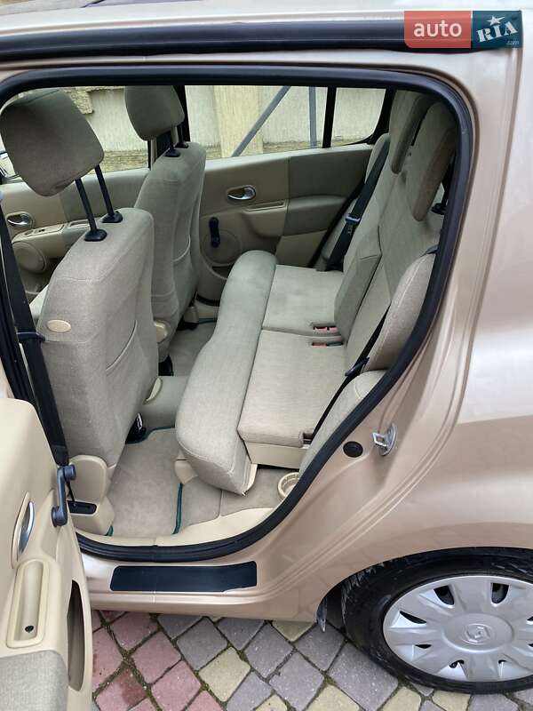 Хэтчбек Renault Modus 2004 в Черновцах фото 9 Хэтчбек Renault Modus 2004 в Черновцах