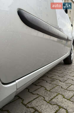 Хэтчбек Renault Modus 2008 в Черновцах