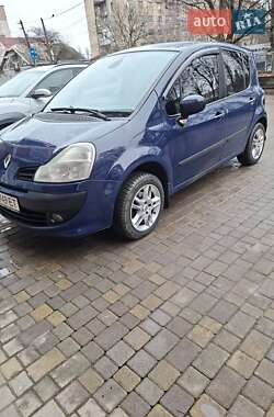 Хэтчбек Renault Modus 2009 в Черновцах
