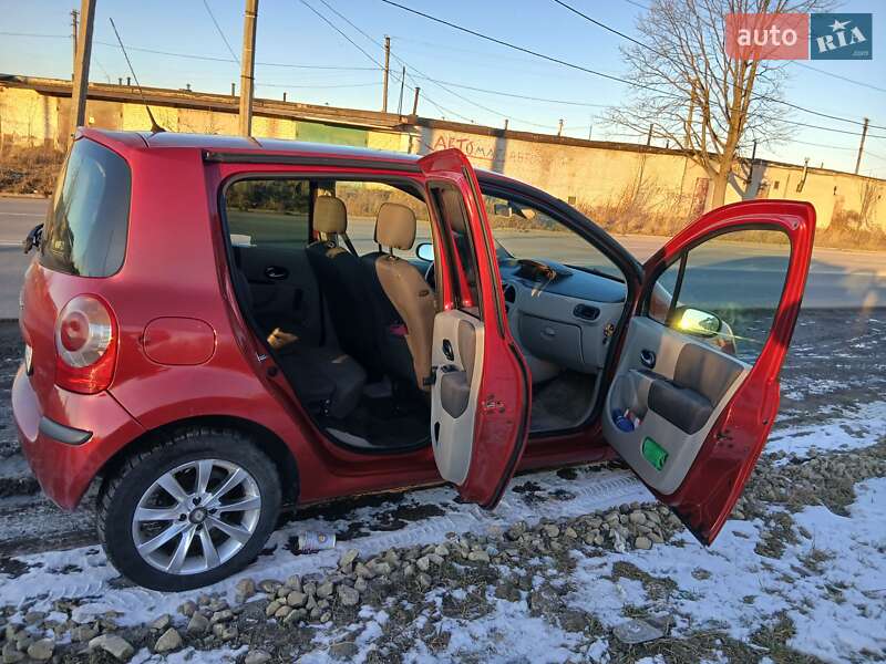 Хэтчбек Renault Modus 2006 в Калуше