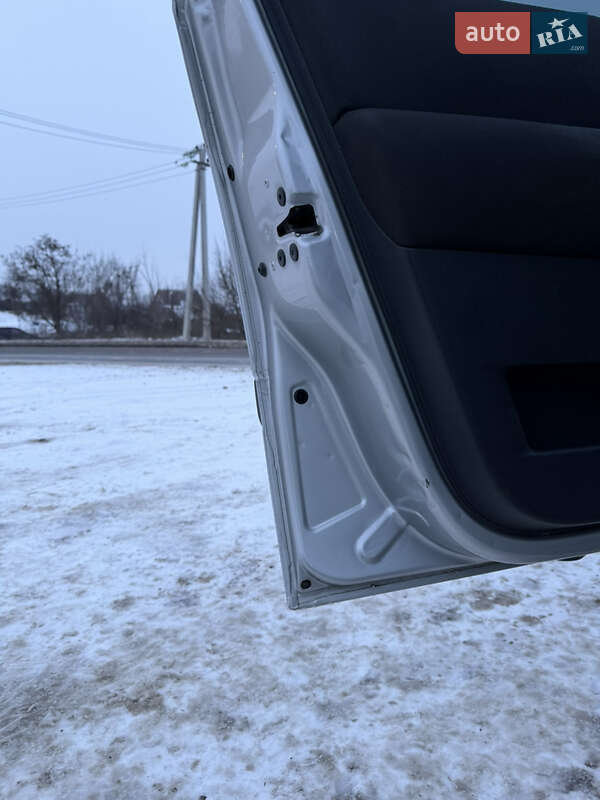 Хэтчбек Renault Modus 2006 в Фастове